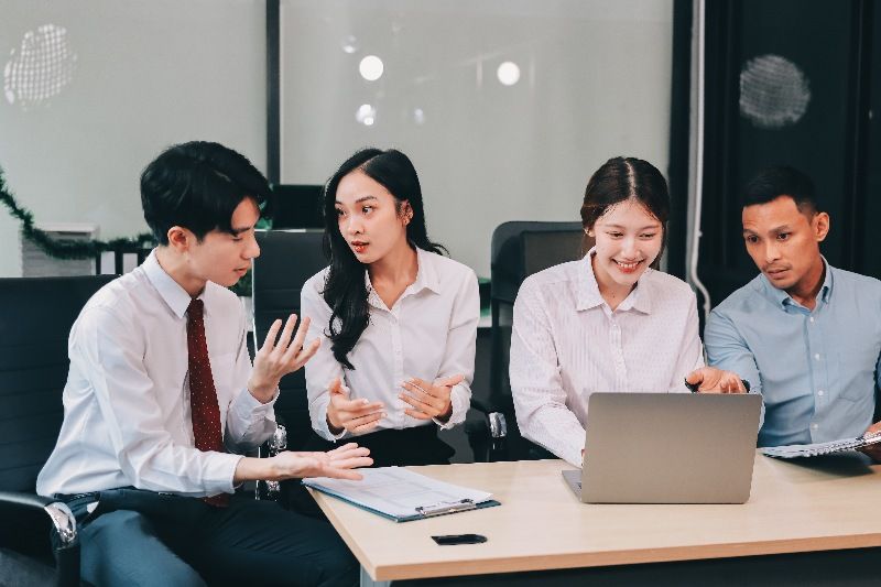 meeting-1 錨定行業趨勢與客戶需求